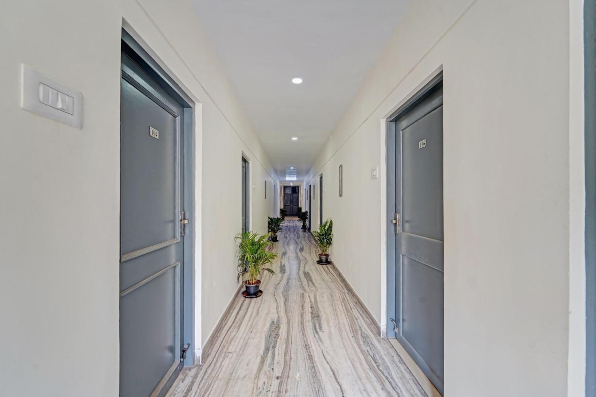 Super Townhouse G Silver Hotels Mount Road Τσενάι Εξωτερικό φωτογραφία